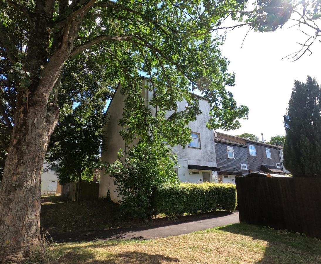 Hampton House Otel Northampton Dış mekan fotoğraf